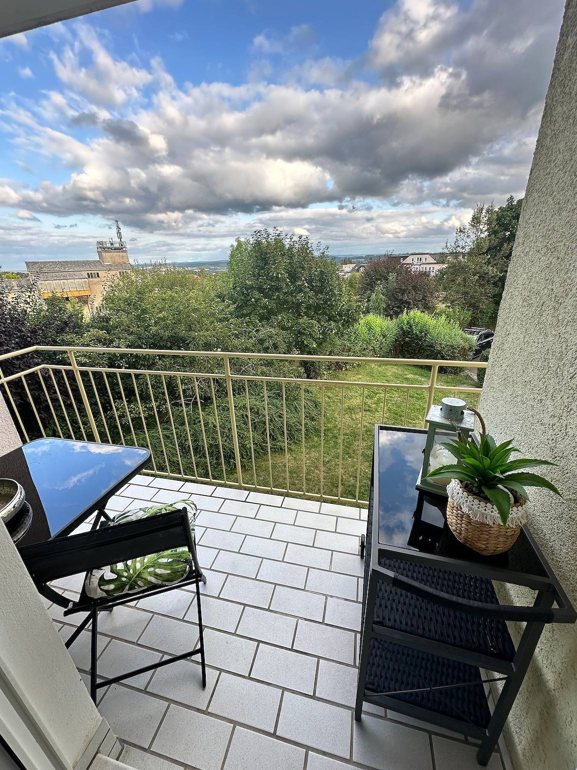 Apartamento entero, Apartamento 'Ferienwohnung Am Reißberg' con balcón y Wi-Fi in Plauen, Chemnitz (region)