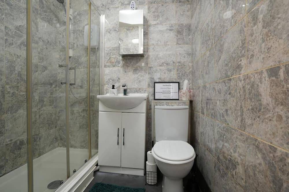Entire apartment, Cosy Spacious one bedroom Apartment *Long stays welcome* in Dunstable (Bedfordshire), Chiltern Hills