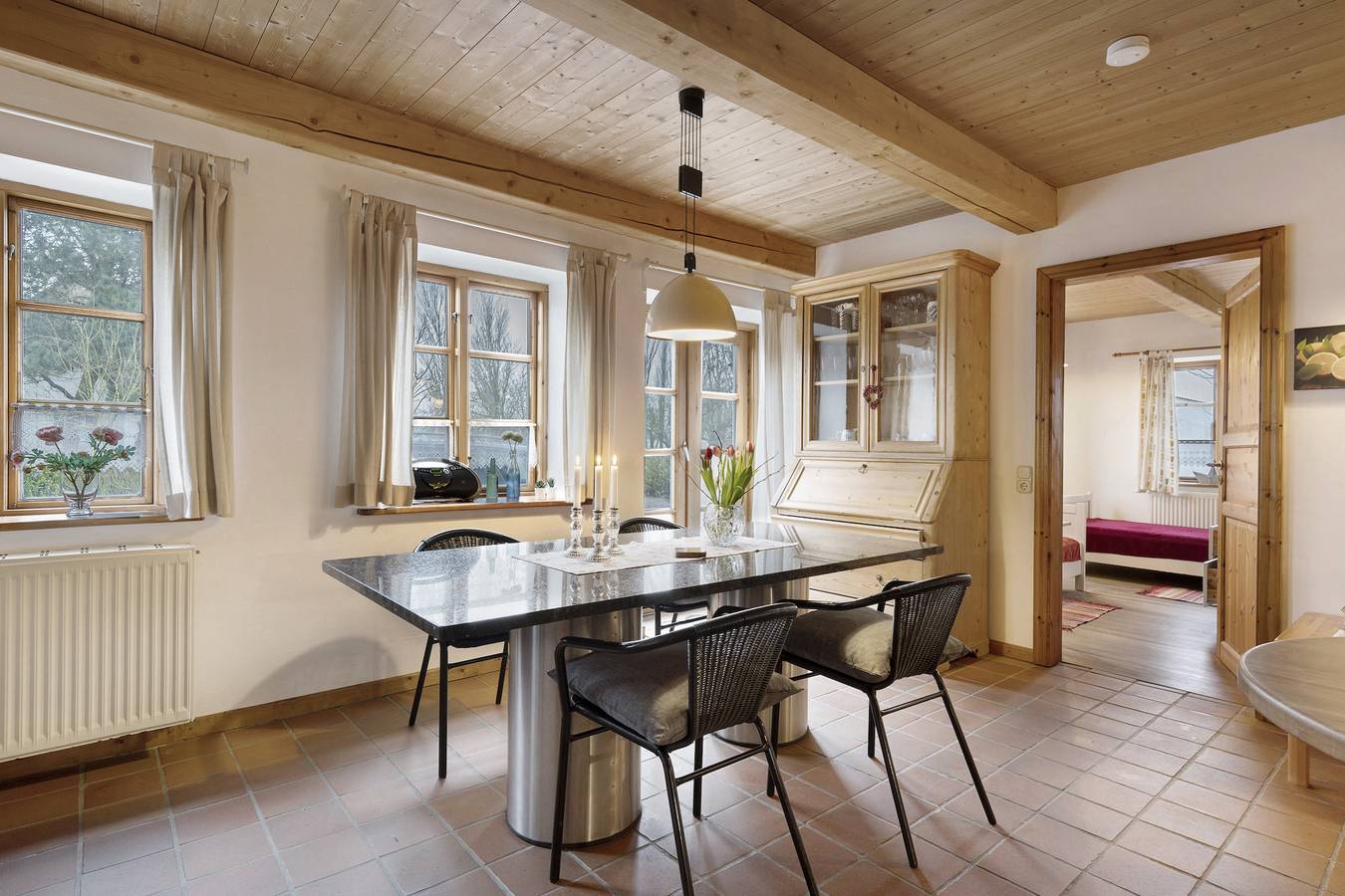 Ganze Wohnung, Ferienwohnung 'Haus Mühlenhof 7' mit Privatterrasse, Gemeinschaftsgarten und Wi-Fi in Hillgroven, Wesselburen und Umgebung Region