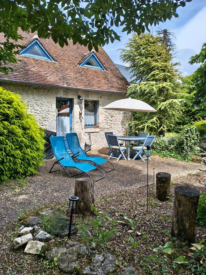 Location de vacances pour 4 personnes, avec Terrasse ainsi que Jardin et Vue à Pontlevoy - 4