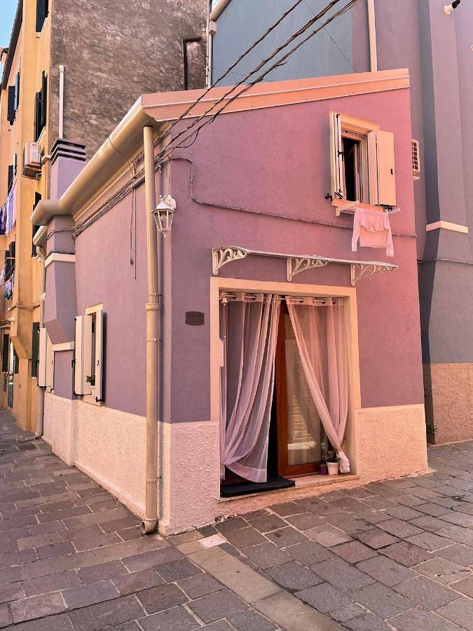 Ferienhaus für 3 Personen, mit Pool und Ausblick