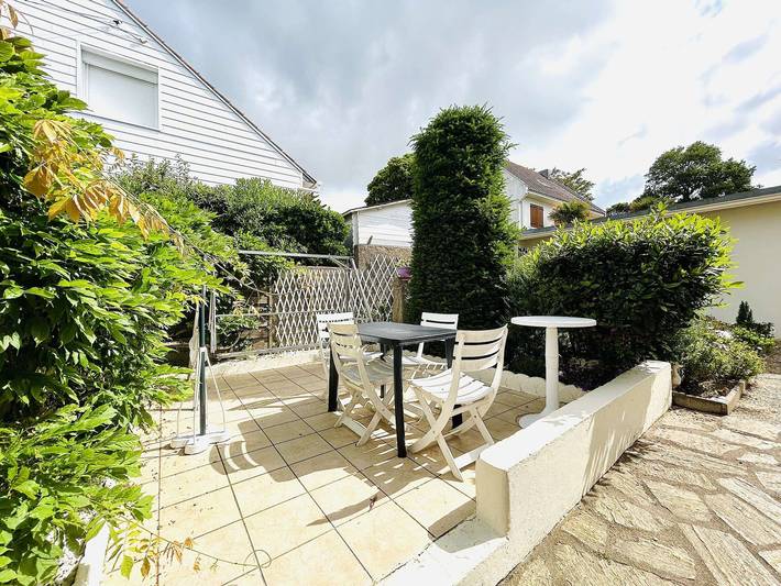 Acogedora Casa con Jardín Cerca de la Playa en La Baule in La Baule-Escoublac, Côte de Jade
