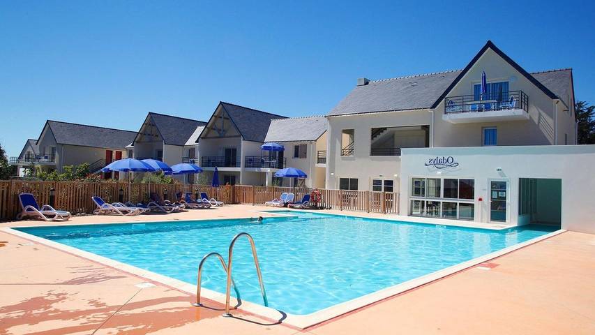 Location de vacances pour 6 personnes, avec piscine à Baden (France)