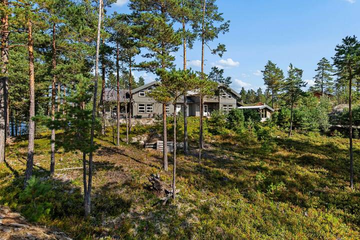 Feriehus for 10 personer, med terrasse, dyr tillatt i Østlandet