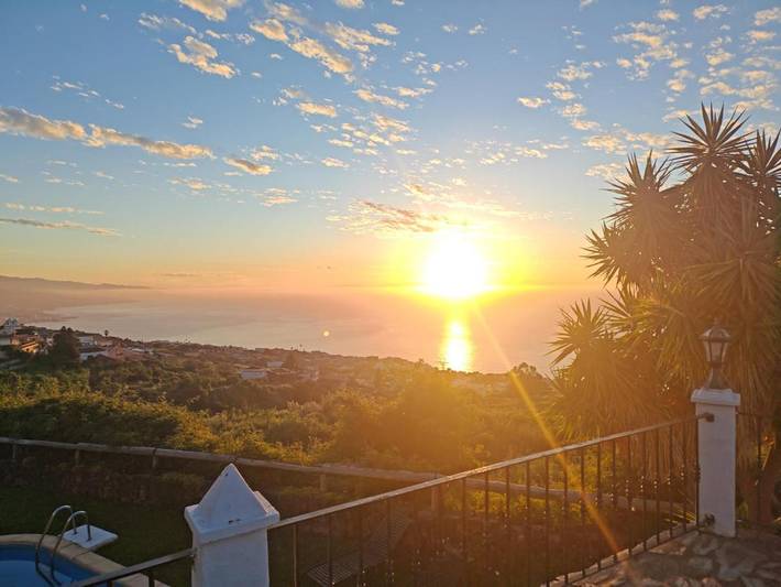 Casa rural para 6 personas, con Jacuzzi y Terraza además de Jardín y Piscina en Santa Cruz de Tenerife - 4