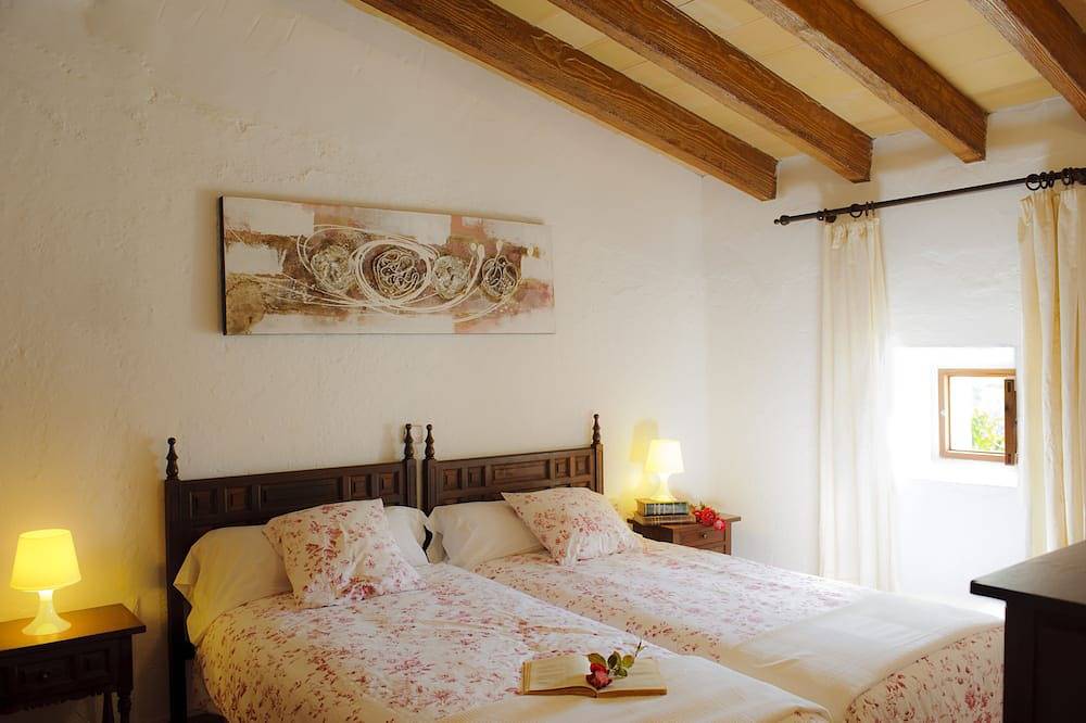 Charmante mallorquinische Finca, Klima und Wifi , schöner Aussenbereich mit Pool in Cas Concos, Felanitx