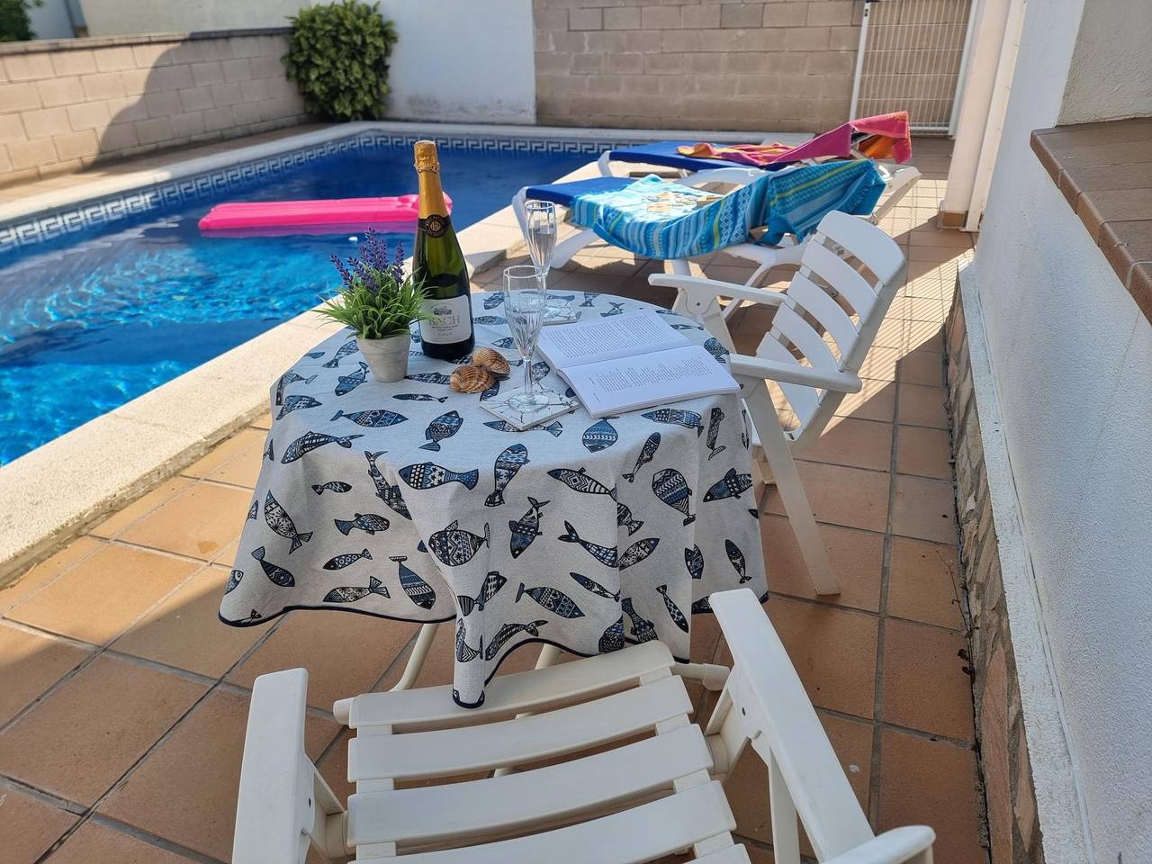 Ferienhaus für 4 Personen mit Pool in l'Escala, Oberampurien
