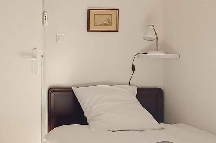 Ganze Wohnung, Grand Appartement de 75m2, 2 Chambres et Jardin in Nîmes, Nimes und Umgebung