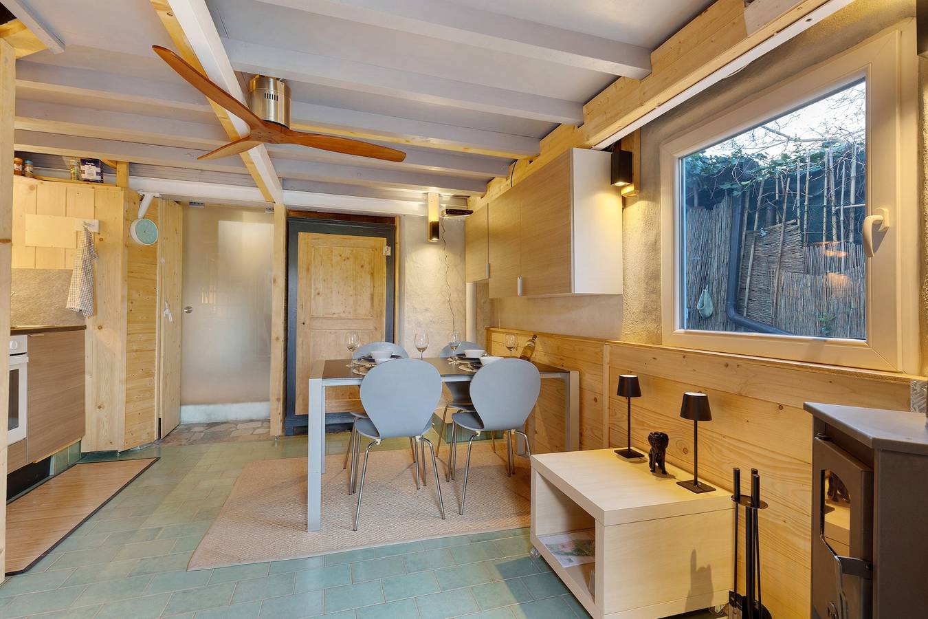 Gästehaus 'Haus Am Gardasee' mit Seeblick, Wlan und optionale Klimaanlage in Manerba del Garda, Gardasee-Berge