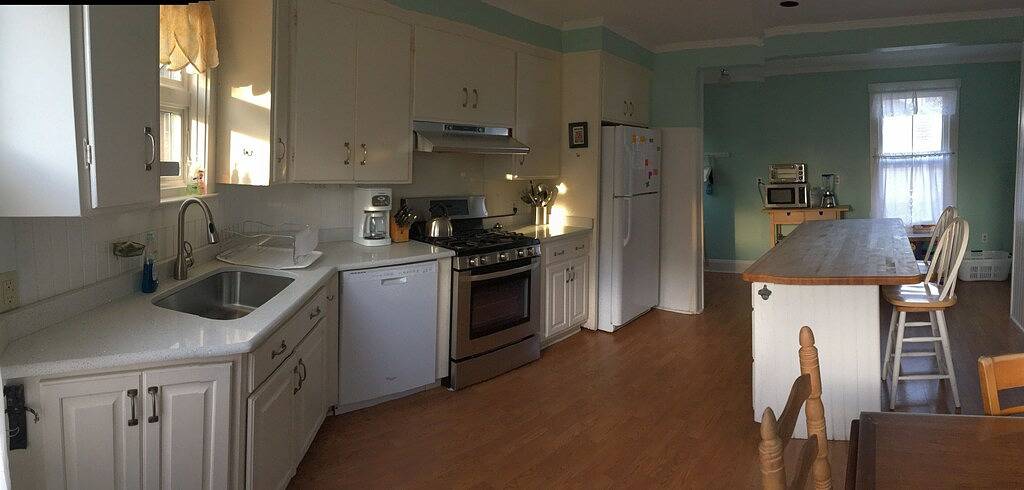 Big Charming Bay Head Beach House in Bay Head, Ocean County