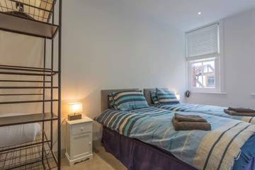 Apartment for 5 People in Winchester, Hampshire, Photo 2