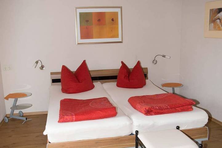 Ferienwohnung für 2 Personen, mit Balkon in Kandel - 2