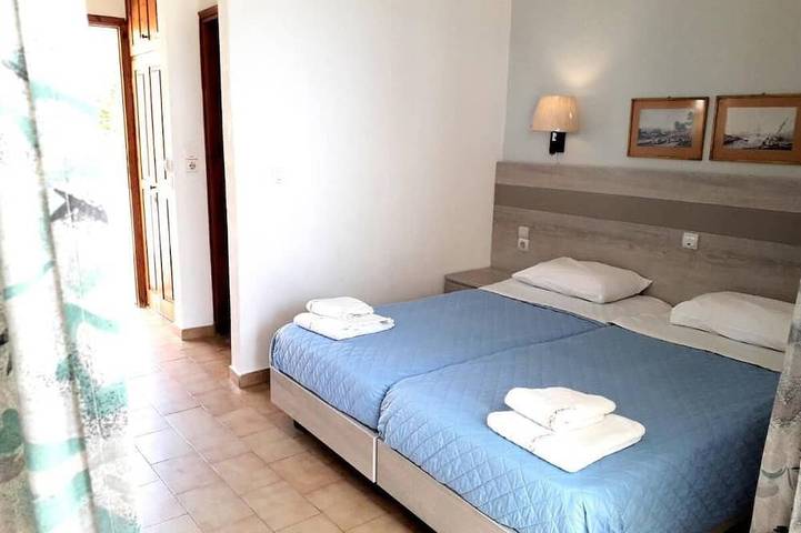 Gîte pour 3 personnes, avec jardin et balcon dans Kavos - 2