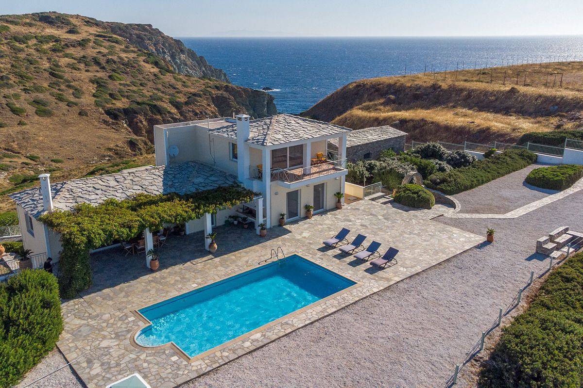 Villa per 9 persone con piscina in Agii Apostoli (Eubea), Eubea