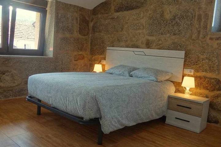 Neu renoviertes Landhaus in Canedo mit Terrasse in San Mamede de Carnota, Carnota