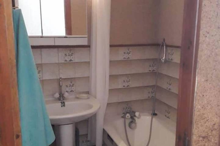 Entire apartment, Excellent studio apartment for weekend rentals in Villeurbanne, Lyon region