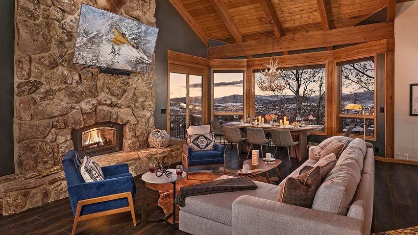 Vacation rental for 14 people, with hot tub and balcony in Steamboat Springs