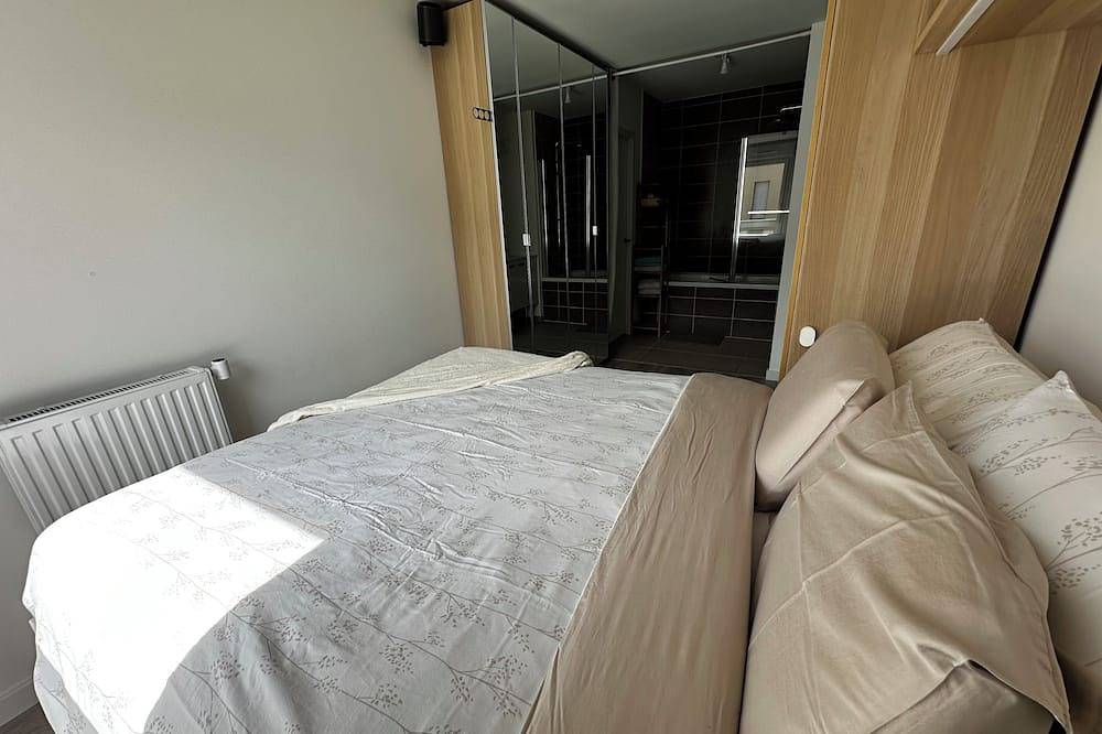 Ganze Wohnung, A family escape among meadows, birds and gardens in Chantepie, Rennes und Umgebung