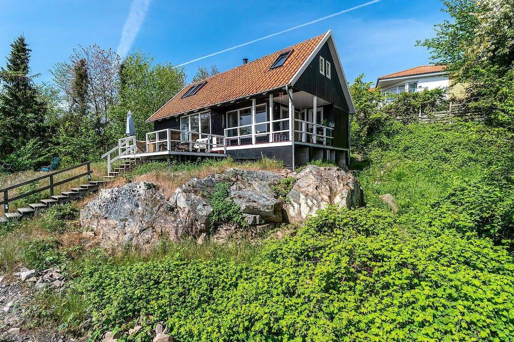 Lovely home in Gudhjem in Gudhjem, Bornholm