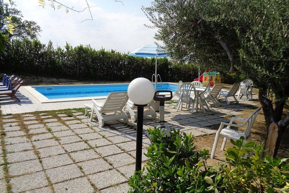 La Casa Di Titty,  Oasi Di Pace Nel Verde Delle Colline Marchigiane. in Montottone, Provincia di Fermo