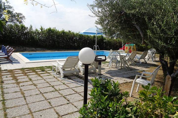 Villa per 11 persone, con idromassaggio e giardino - 1