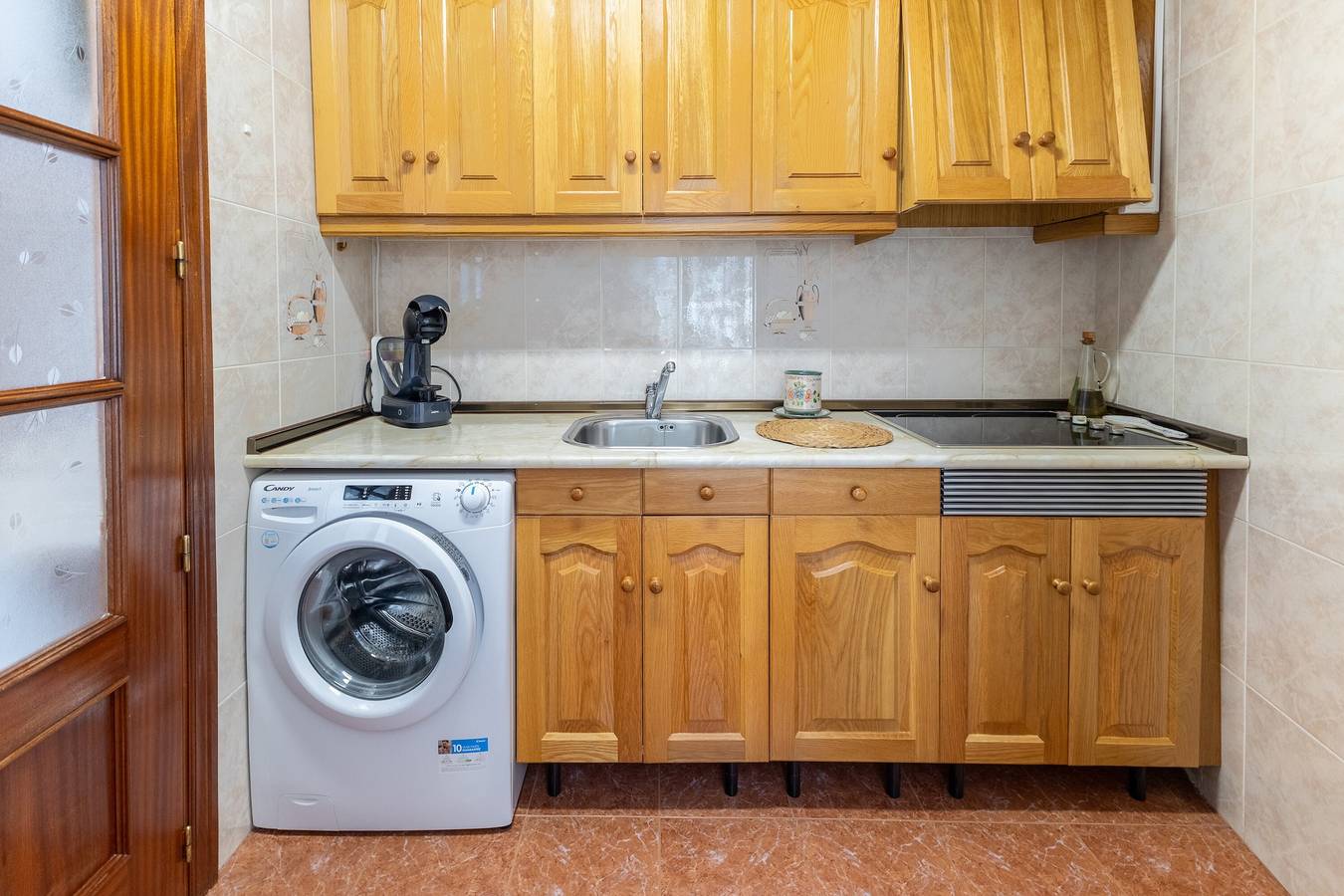 Apartamento entero, Apartamento 'El Portal De Beni 1' con balcón, Wi-Fi y aire acondicionado in Pedro Bernardo, Valle del Tiétar