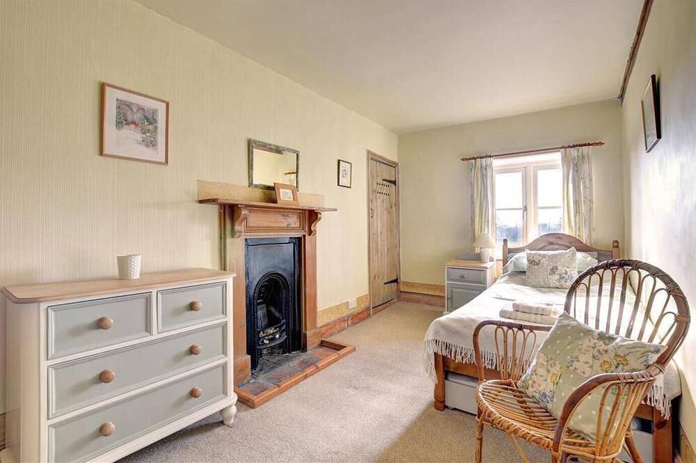 2 Bed in Bodham in Bodham, Norfolk Coast