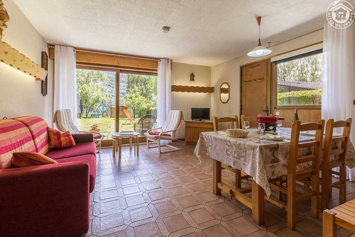 Gîte pour 4 personnes, avec jardin à Bourg-Saint-Maurice - 2