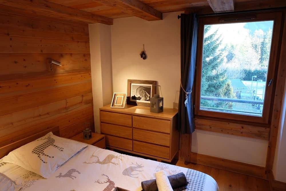 Entire apartment, Bright apartment / village center / 5 minutes from Les Grands Montets / garage / swimming pool in Argentière, Chamonix-Mont-Blanc