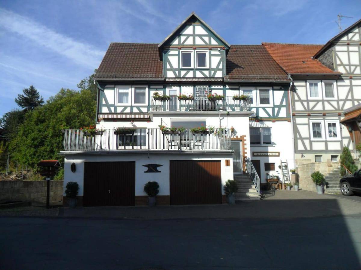 Ruime vakantiewoning met 4 slaapkamers voor max 9 personen in Spangenberg, Schwalm-Eder-Kreis