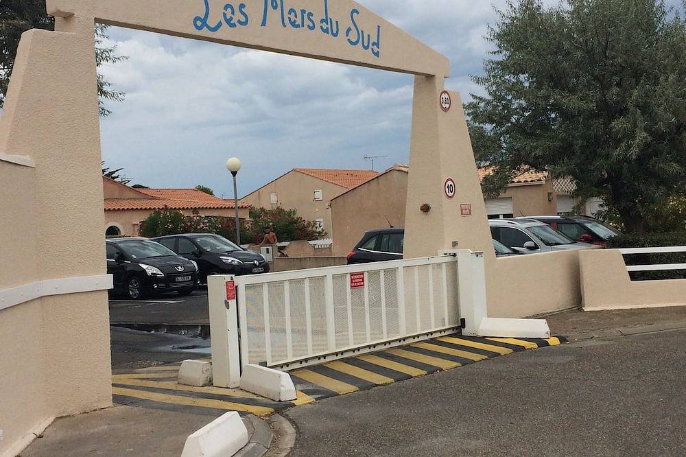 Lodge pour 6 Personnes dans Les Ayguades, Gruissan