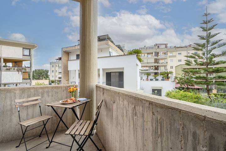 Ganze Wohnung, Ferienwohnung für 5 Personen mit Balkon/Terrasse in Palese, Bari