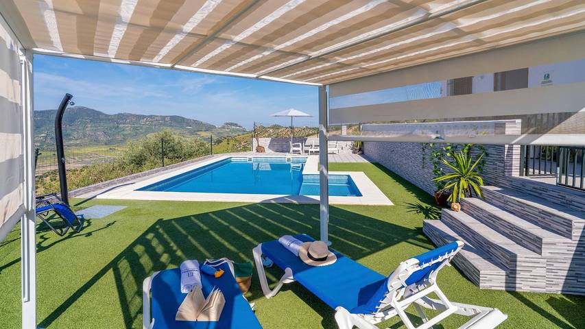 Casa rural para 6 personas, con balcón/terraza y piscina, Se admiten mascotas en El Gastor - 3