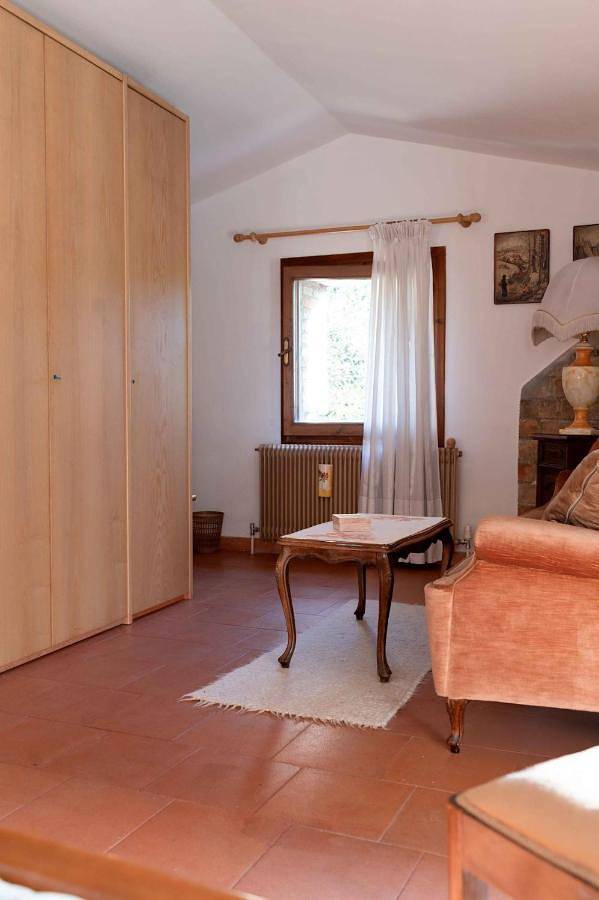 Gîte pour 2 personnes, avec jardin et vue, animaux acceptés à Crocetta del Montello