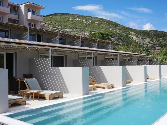 Chambre d’hôte pour 3 personnes, avec terrasse et bassin pour enfant ainsi que jardin et piscine à Céphalonie - 4