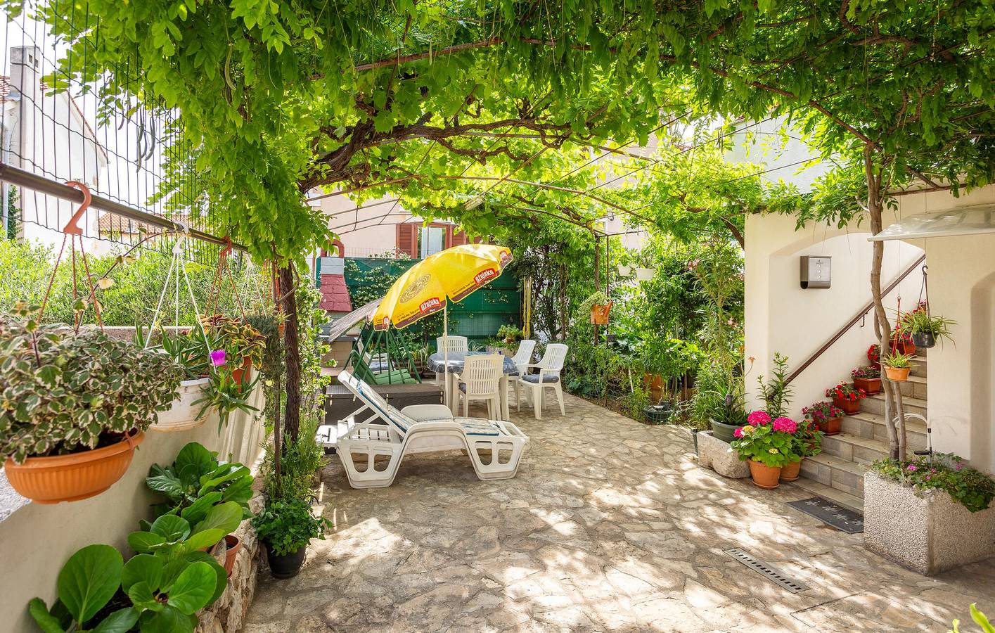 Ganze Ferienwohnung, Ferienwohnung für 4 Personen mit Terrasse in Punat, Krk