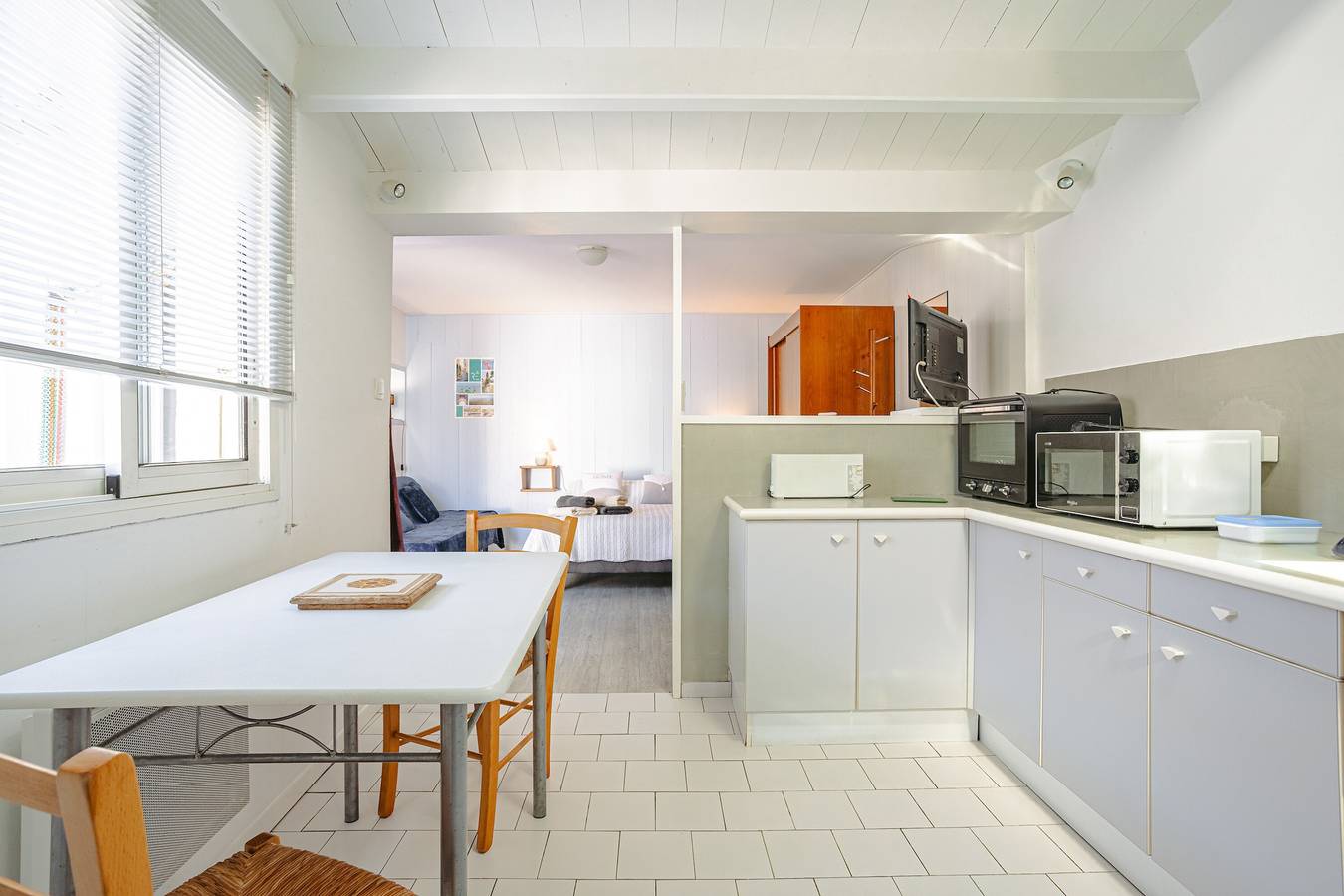 Chambre d'hôtes Chambre 3 - "Le Studio" avec jardin partagé in Ars-en-Ré, Île de Ré