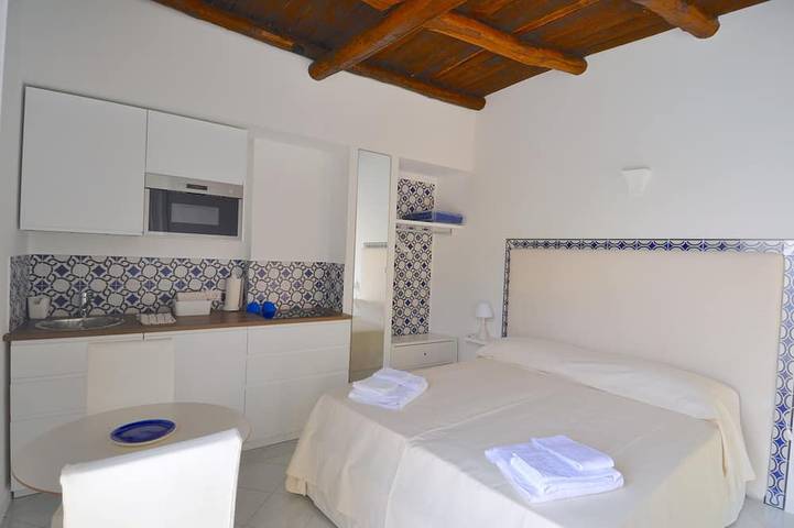 Ganze Wohnung, Stella Marina - Doppelzimmer mit Meerblick in Marmorata, Ravello