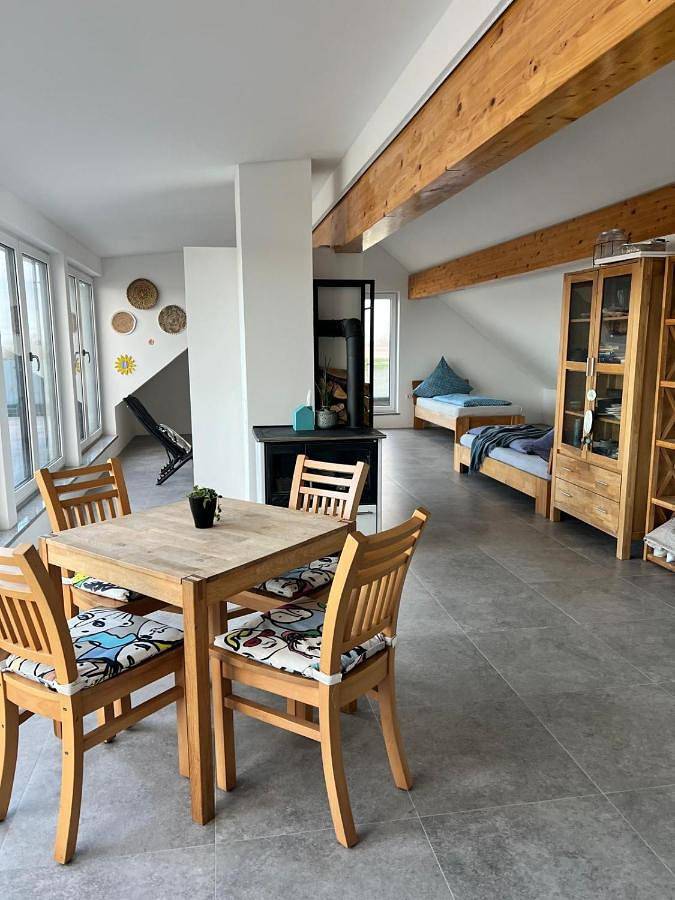 Ferienwohnung für 5 Personen, mit Ausblick und Terrasse