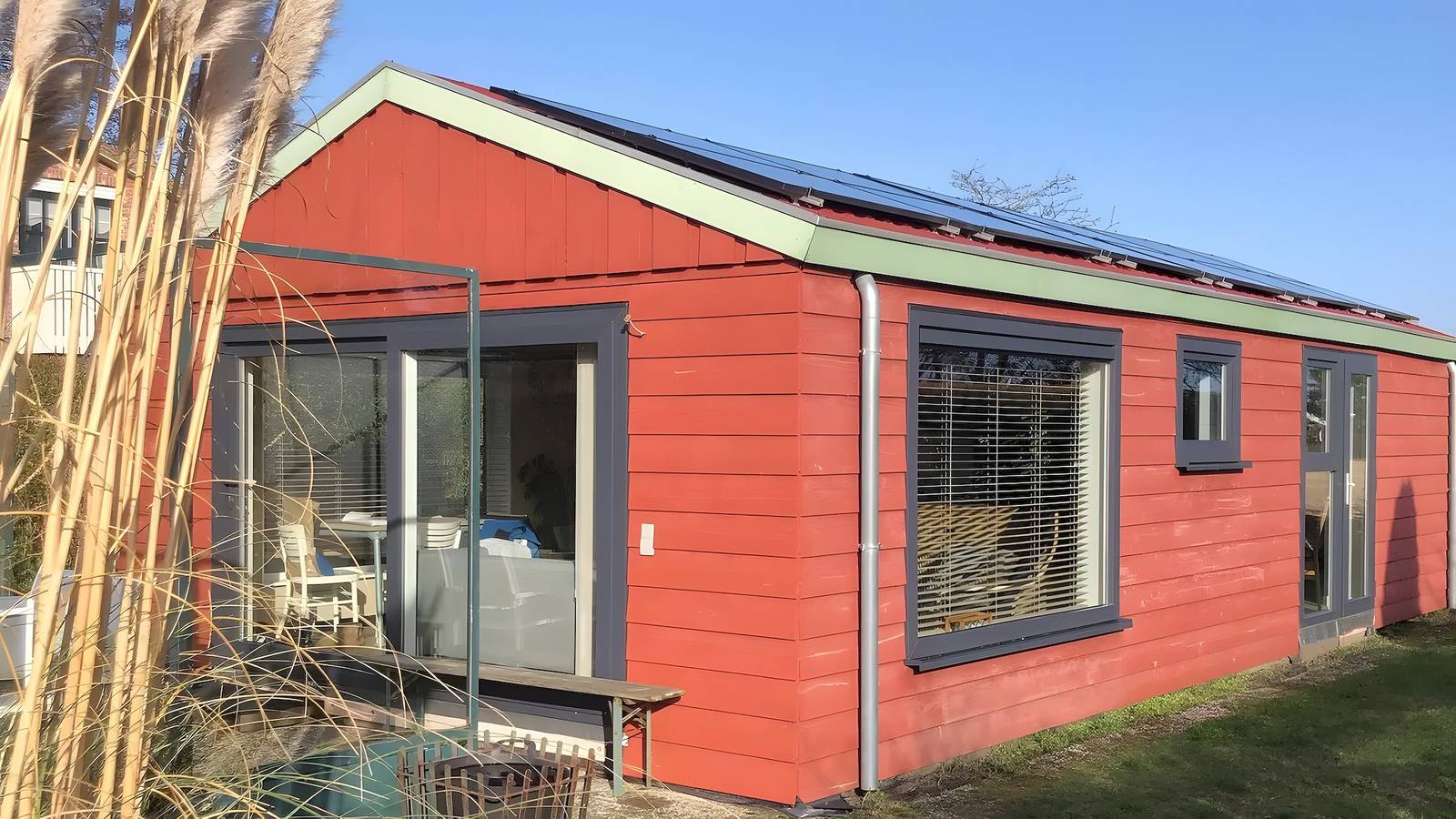 Holiday Home 'Ferienhaus SunGarden' with Private Terrace, Private Garden and Wi-Fi in Noordwijk, Vesterhavet Holland