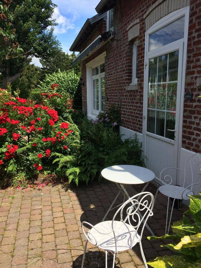 Twin Room with Garden View in Verton, Région de Montreuil