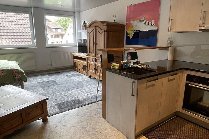 Apartamento inteiro, 1 room apartment with kitchen and bathroom in Steinen, Floresta Negra do Sul