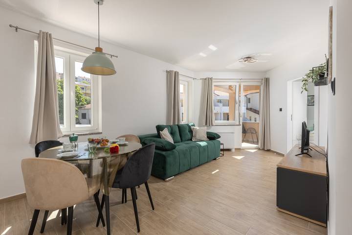 Ferienwohnung für 2 Personen, mit Balkon und Meerblick in Kroatien - 2
