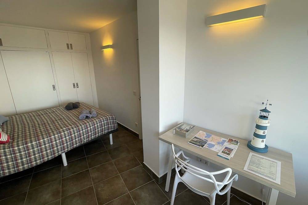 Apartamento entero, Precioso Apartamento con Vistas al Mar y al Puerto de Fornells in Aigua Blava, Begur