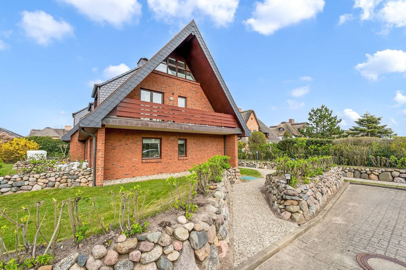 Ganze Wohnung, Moderne 3-Zimmer Ferienwohnung auf ca. 55 m² Wohnfläche, für bis zu 4 Personen in Wenningstedt, Sylt