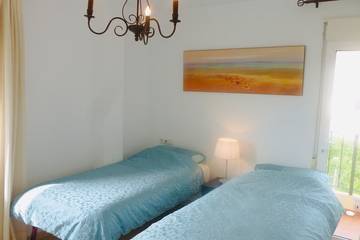 Holiday Rental for 6 People in La Manga Club, Atamaría, Photo 2