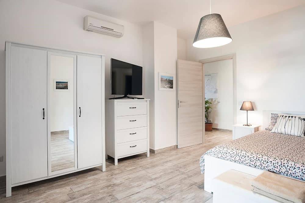 Villa Ginevra depandance zwembad en wifi en gratis parkeren in Santa Venerina, Etna