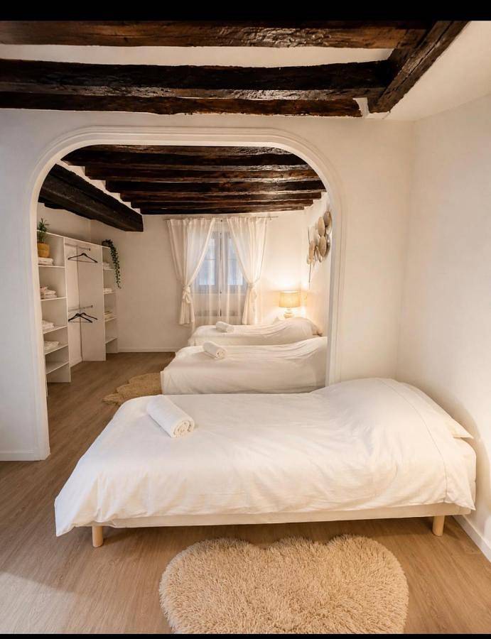 Appartement entier, Maison 8 pers proche Disneyland Paris in Chaumes-en-Brie, Seine-et-Marne