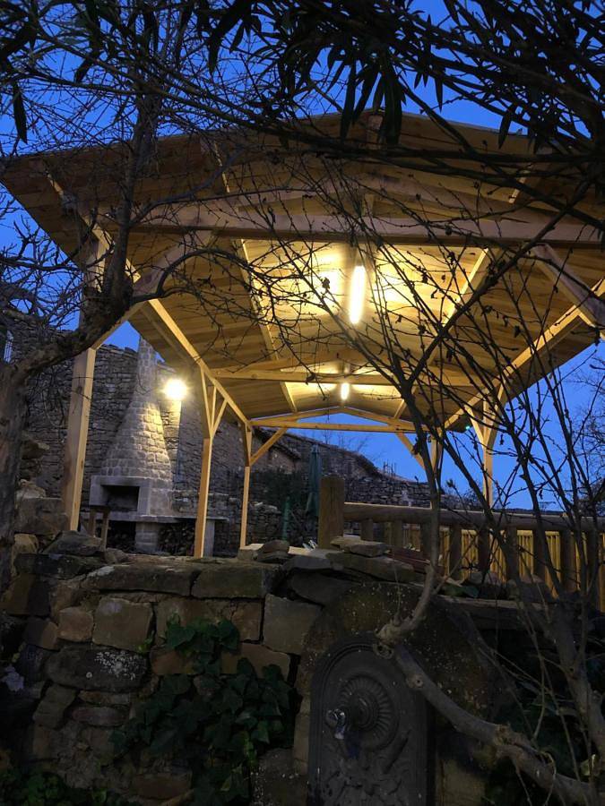 Gîte pour 12 personnes, avec vue et jardin, animaux acceptés à Murillo de Gállego - 4