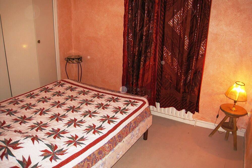 Very nice house for 12 people next to the big seaside town buffets in Narbona, Region de Narbonne